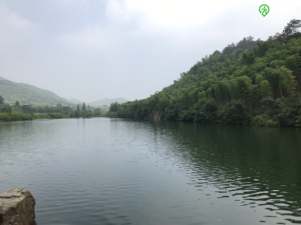 相关轨迹20180607余杭区黄湖镇考察