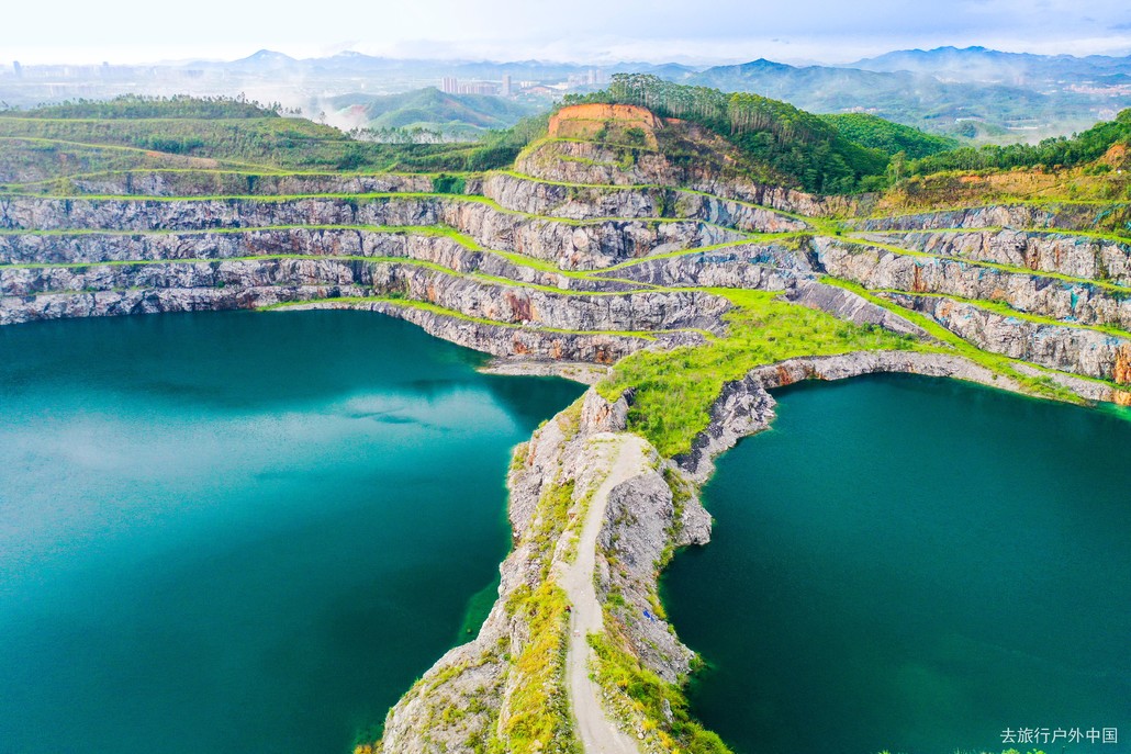 1030日徒步广州油麻山打卡神秘天坑