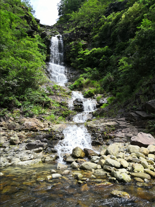 大东门溯溪广东汕尾海丰大东门溯溪泡潭子