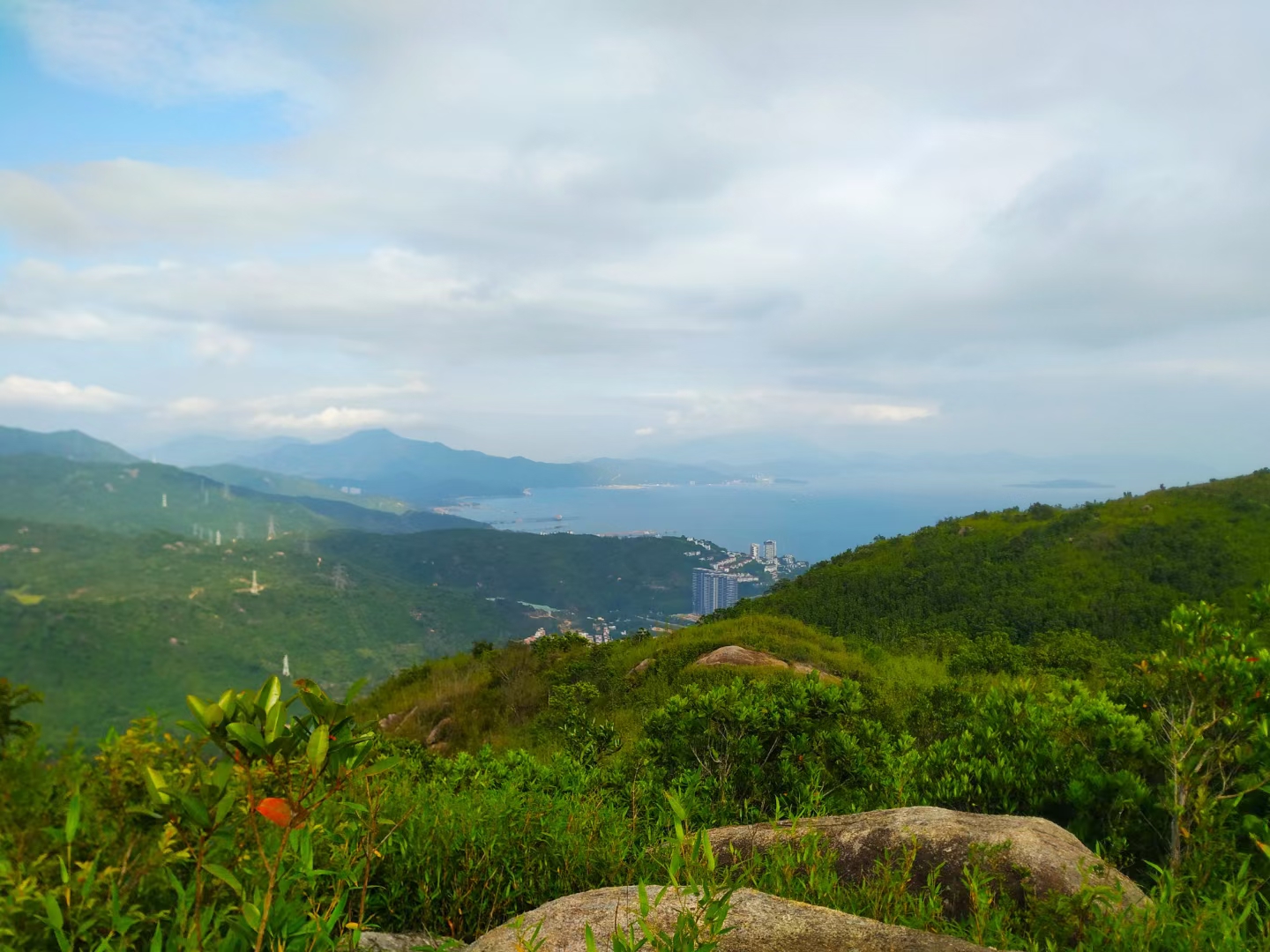 打卡深圳20峰之小西天頂封神山大嶺古