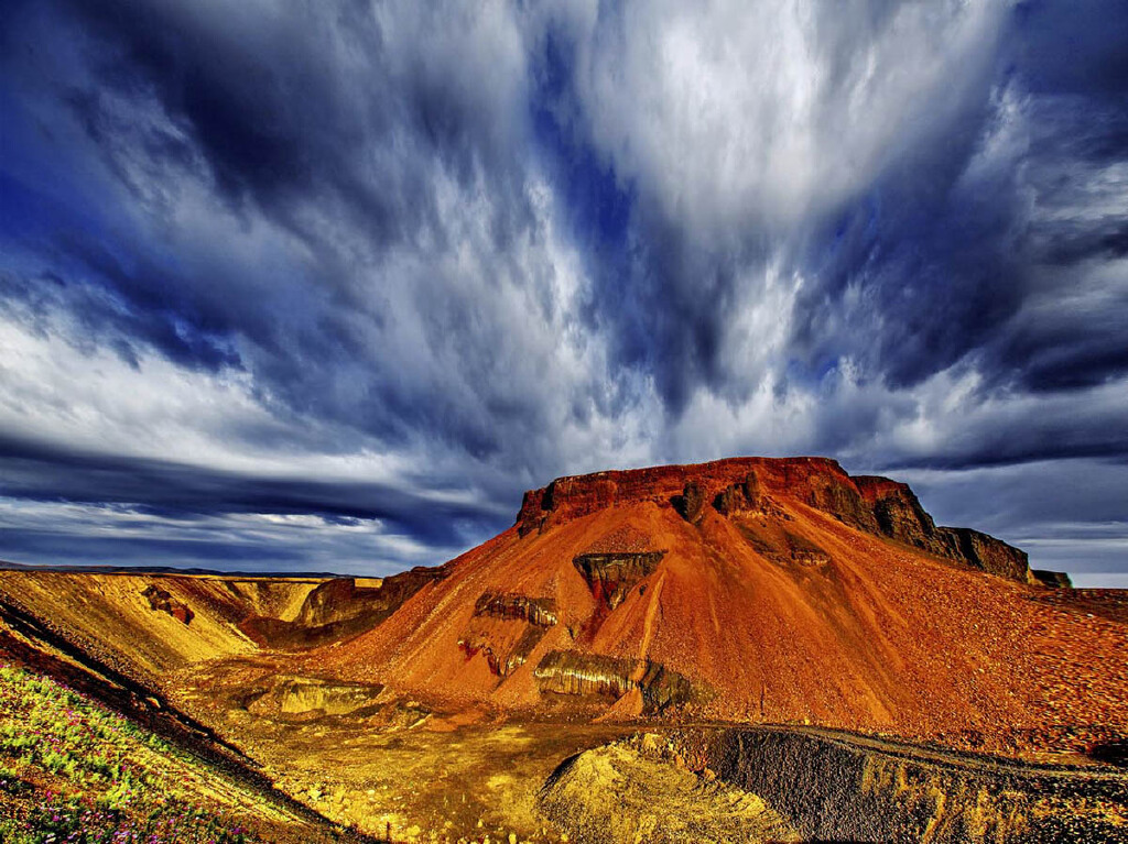 乌兰哈达火山群寻末世净土思人生末路