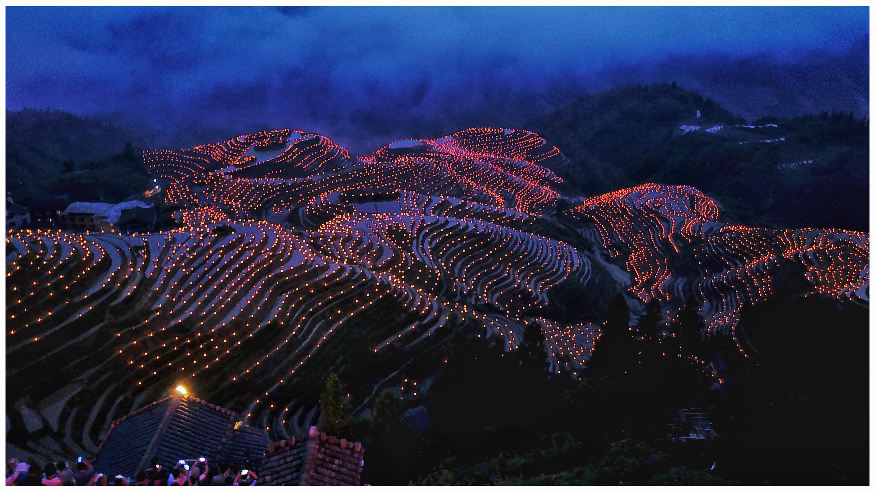 盘龙之脊登上云梯一起相约龙脊梳秧节第四期