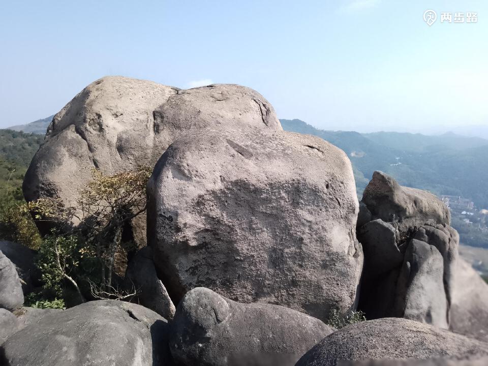 玩石之行-天台牛洞岗方岩尖