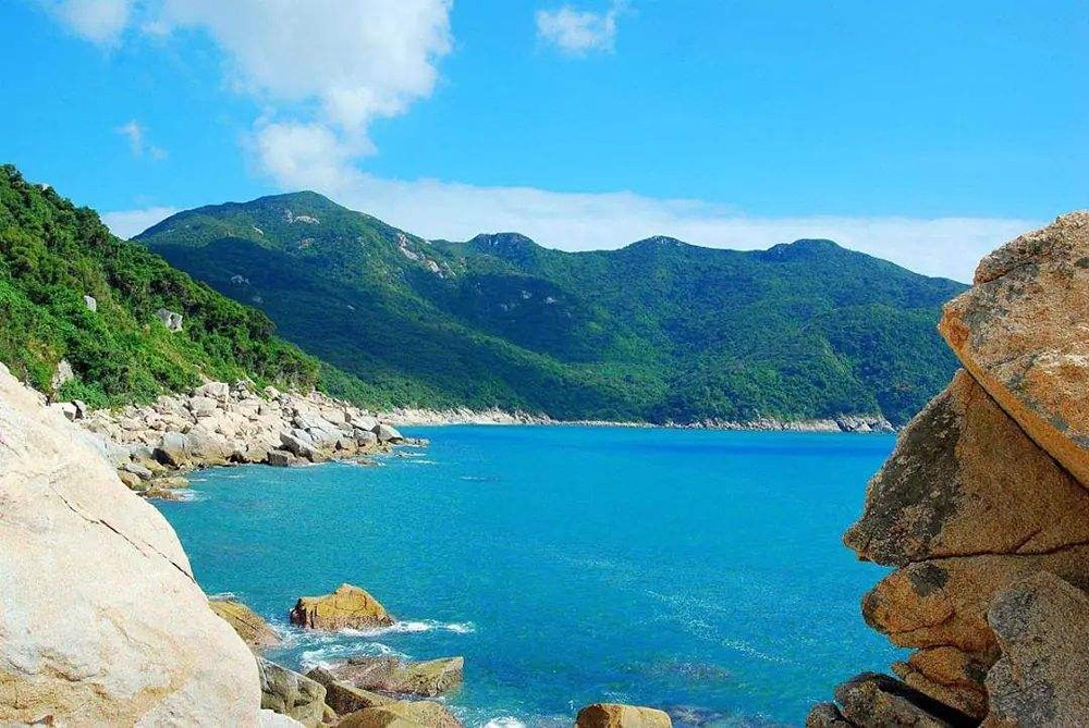 深圳最干净海滩大鹿湾穿越休闲游