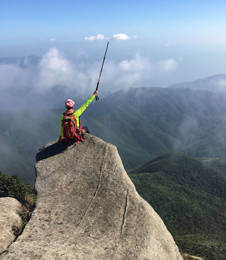 凉帽顶勇登台山凉帽顶赏醉美山海美景