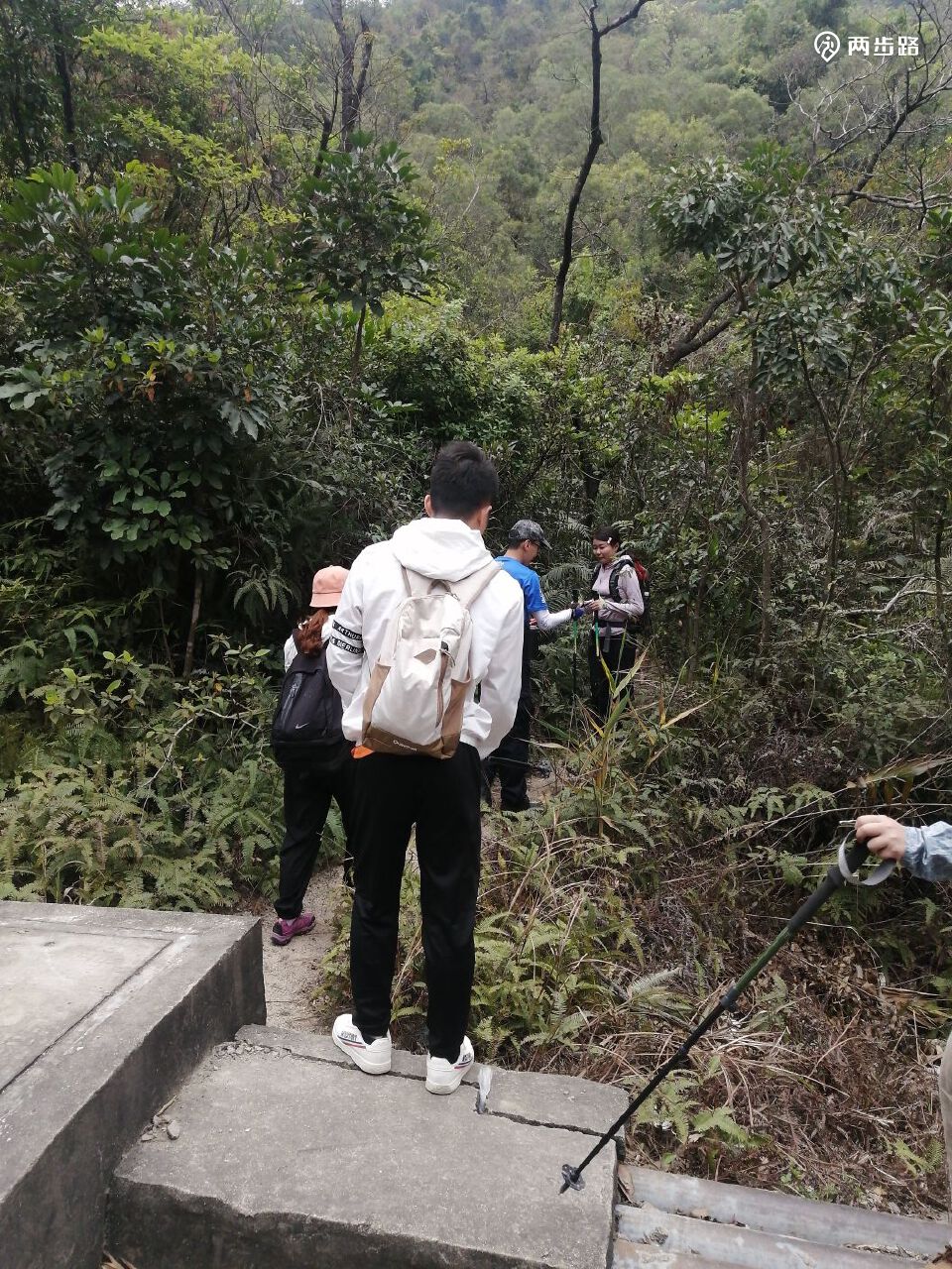 300m 户外游记132期【麻峰坳顶,逸仙水库】