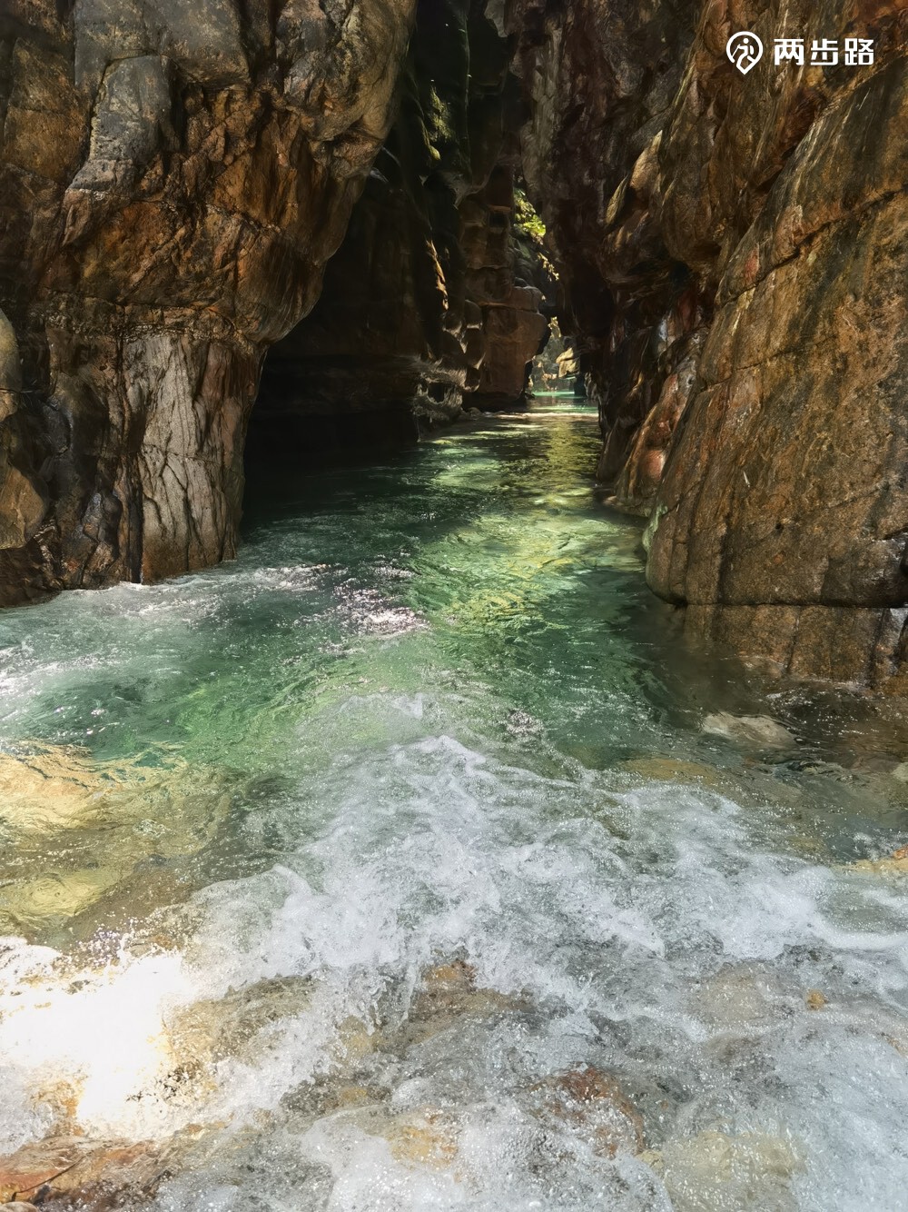 户外活动 | 清远双龙潭 一线天 绿眼睛溯溪玩水 |户外运动|两步路户外