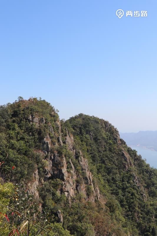 三管笔～大笔架山～土地庙～金龟村界碑～绝望坡～水祖坑终点4)16