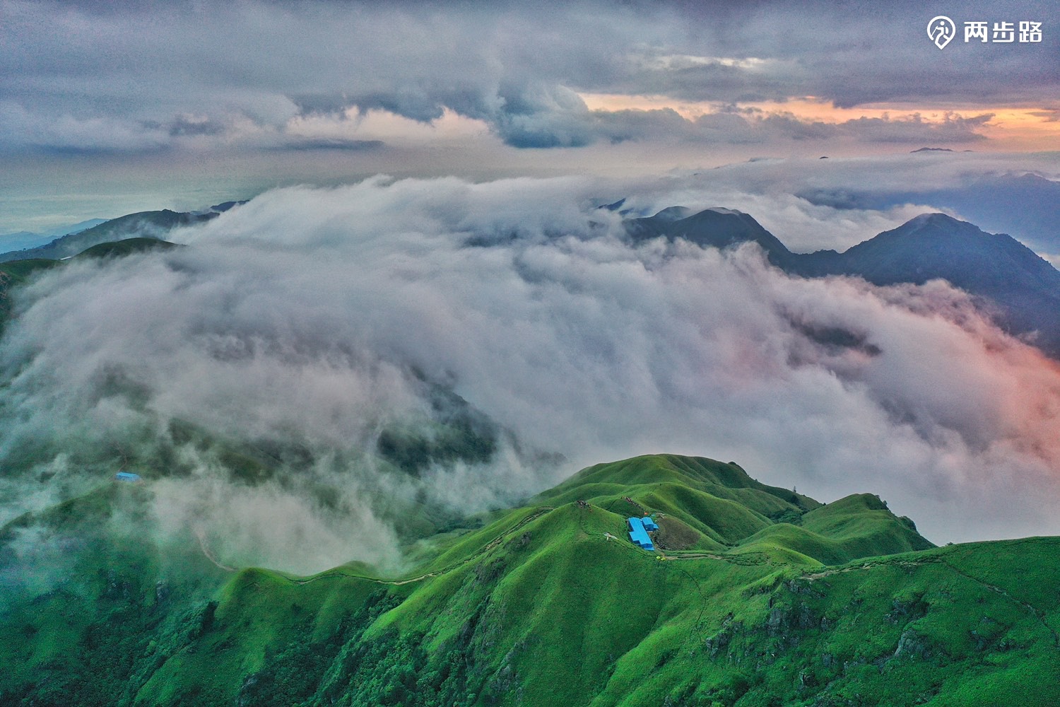 江西武功山徒步航拍摄影