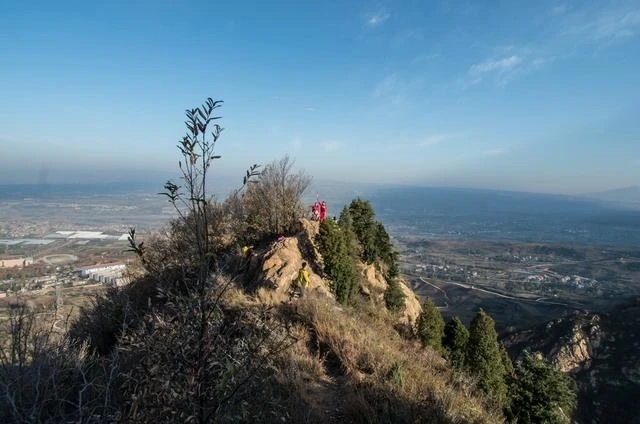 蓝关古道虎头山徒步