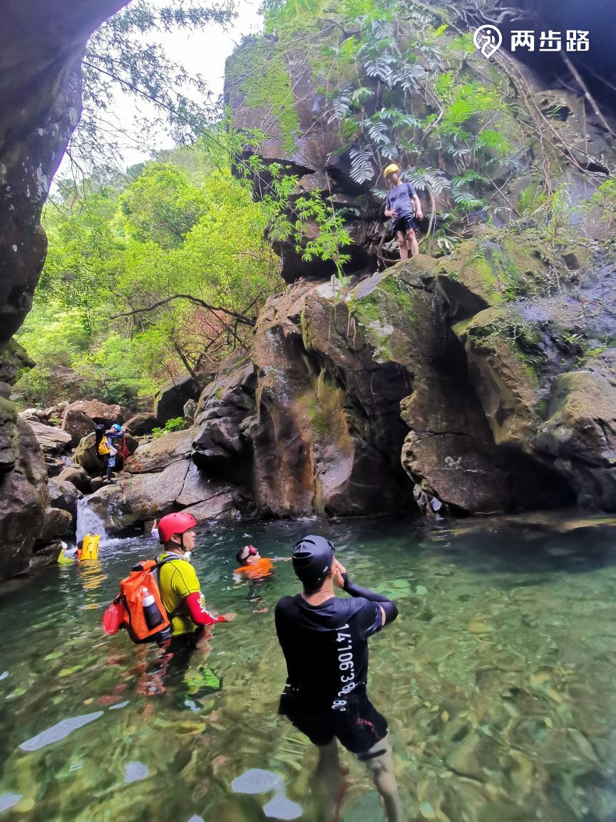 710本周六海丰大东门溯溪泡潭子
