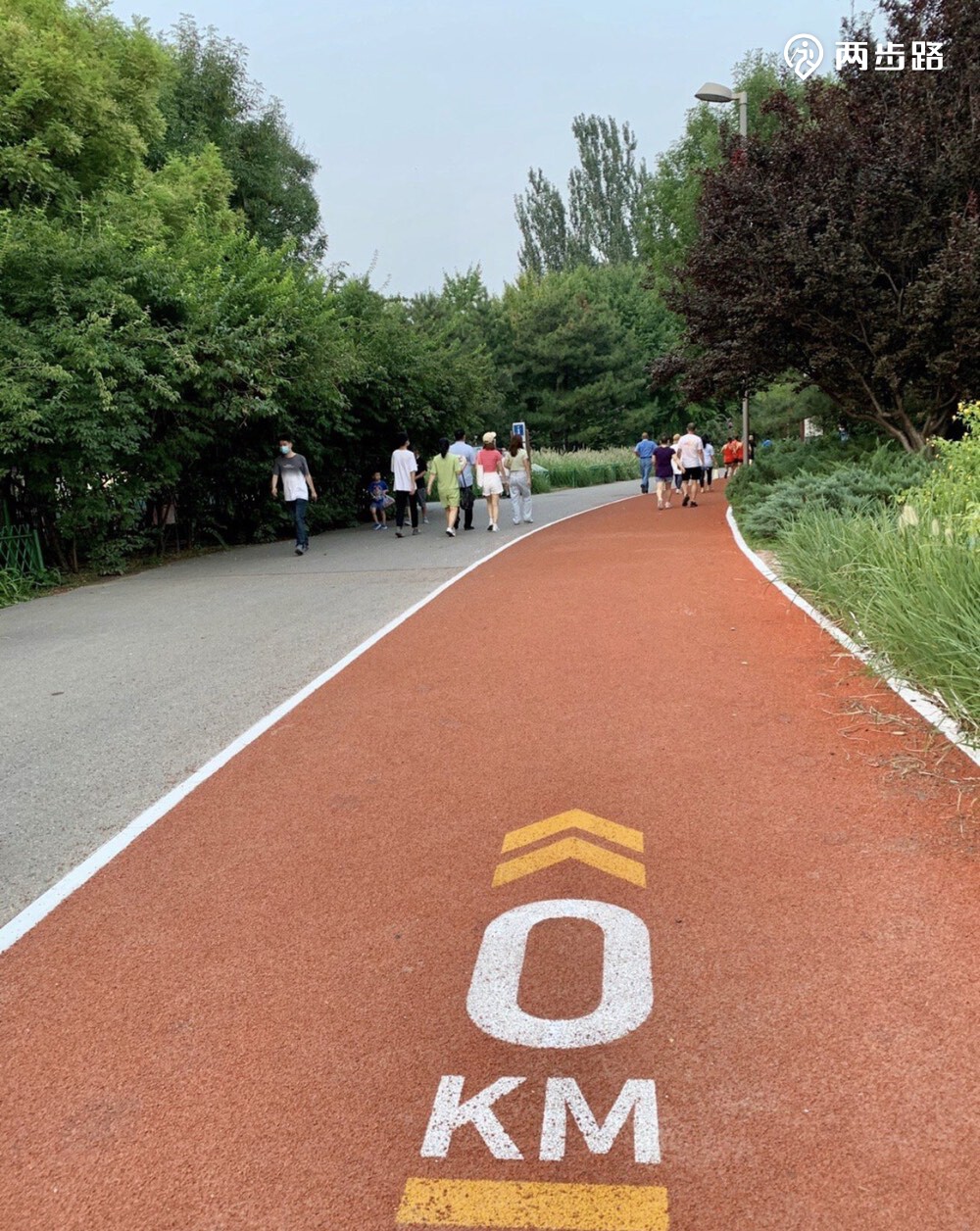北京奥林匹克森林公园最最让人surprise的,就是它的10km跑道了,南园一