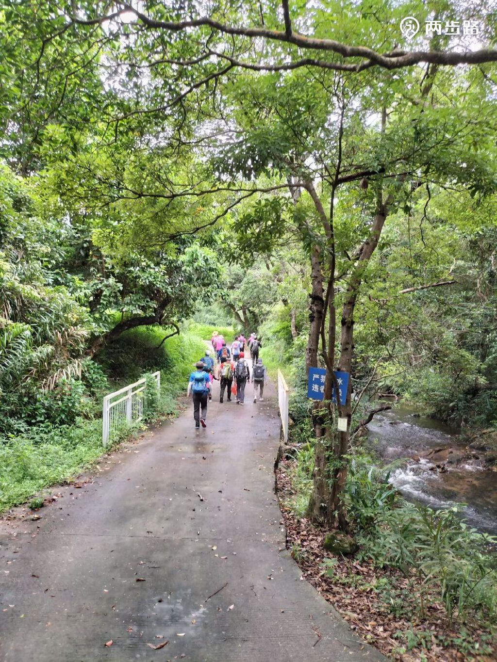 大山陂水库绿道徒步,观马峦山大瀑布,品尝农家乐.